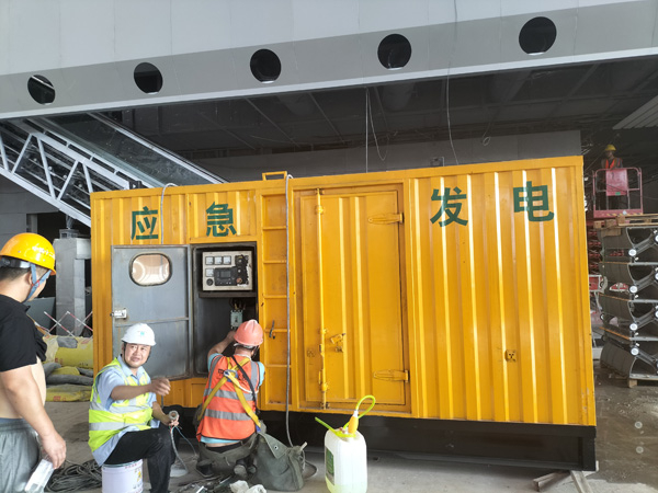 涉县怎样判断空气滤清器是否需要更换？